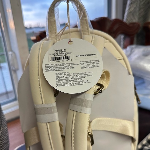 Kids Cream Backpack with Colorful Design - Picture 5 of 6